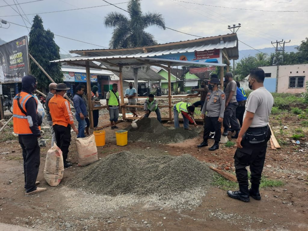 Polsek Seteluk Ngopi Bareng Bersama Pangkalan Ojek