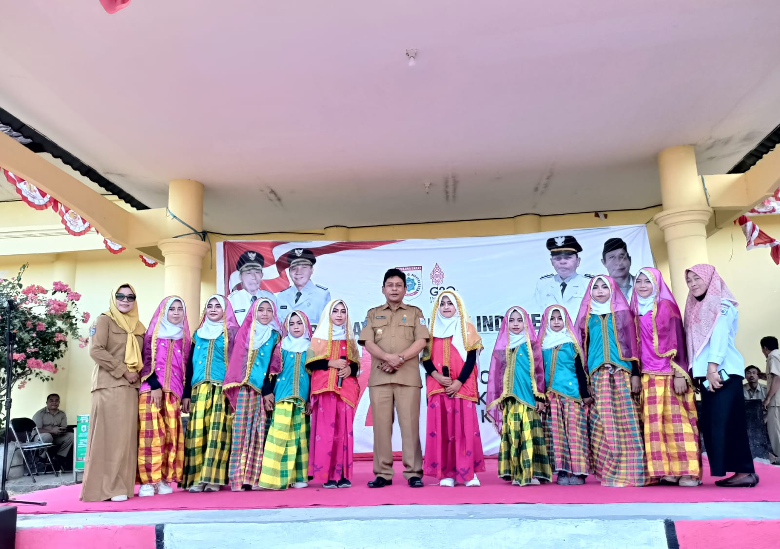 Camat Poto Tano Gelar Festival Shalawatan Tingkat SD dan SMP, ” warga antusias mengikuti “