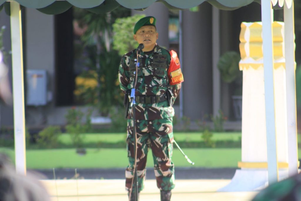 Jelang Kedatangan Presiden RI, Dandim 1607/Sumbawa Pimpin Apel Gelar Pasukan Pam VVIP 