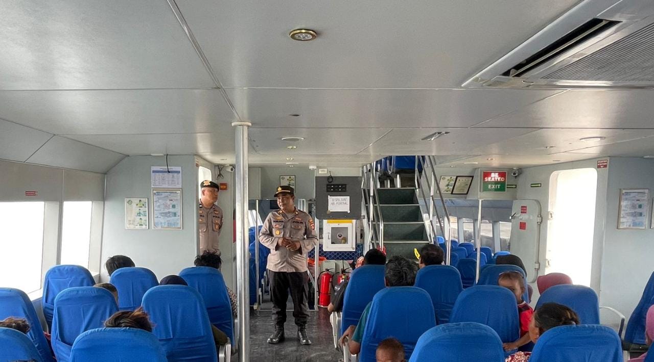 Polsek KPL Tano laksanakan Jum’at Curhat’ di Kapal Cepat