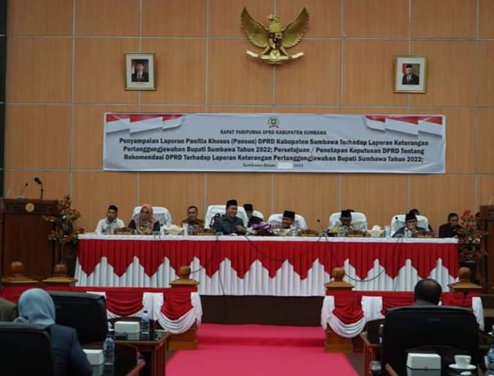 LKPJ Bupati Sumbawa disetujui, Ketua DPRD Berikan Catatan Wujudkan Good Governance.