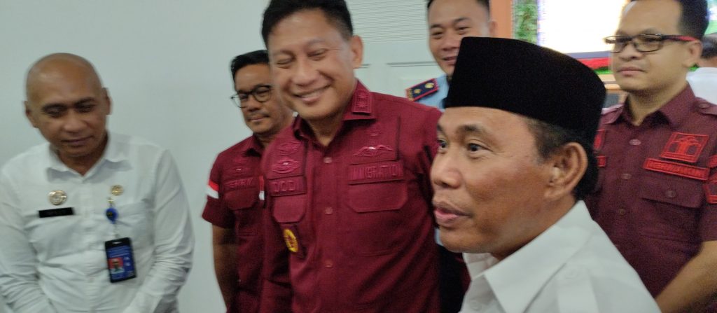 Bupati Dukung Penuh Keberadaan Kantor Imigrasi Kelas III KSB, ” Siap Kucurkan Bantuan Anggaran Untuk Sarpras “