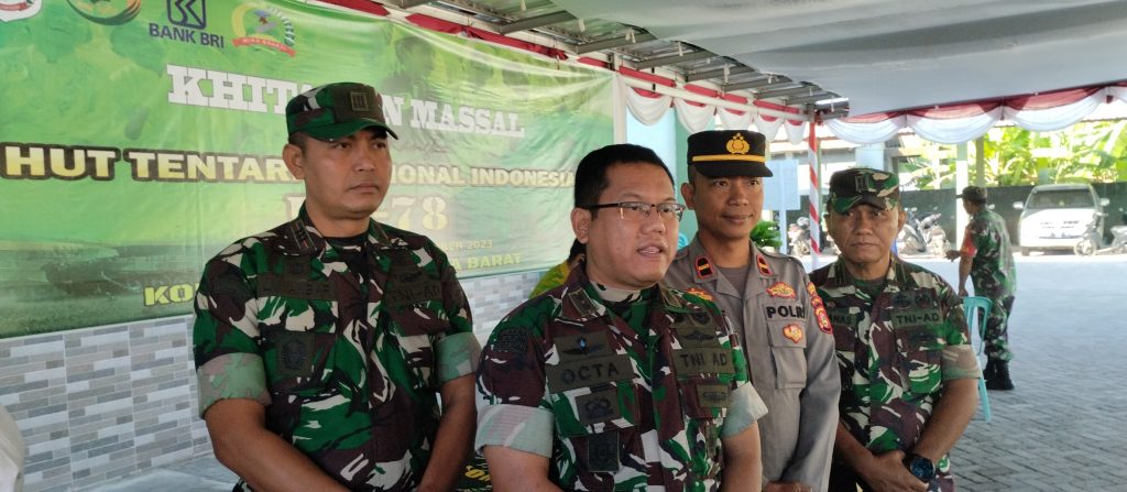 Semarak HUT TNI Ke 78, Kodim 1628/SB Gelar Kegiatan Sunatan Massal