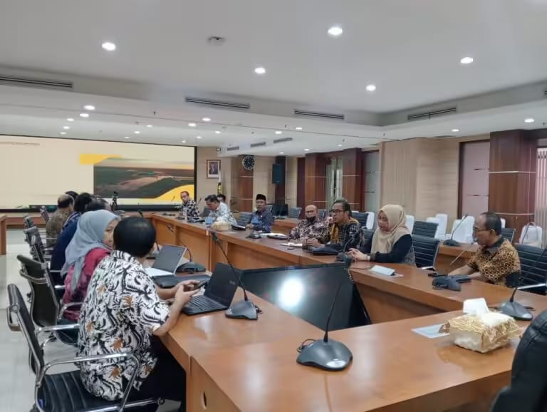 Ketua Komisi III DPRD KSB Dorong Relaksasi Eksport, Demi Stabilitas Fiskal dan Kesejahteraan Daerah
