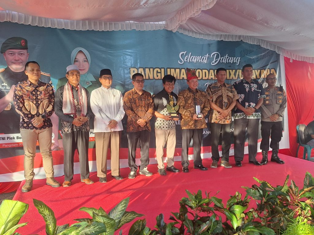 Bupati H.Amar Terima Kunjungan Pangdam IX / Udayana MayJen TNI Plek Budyakto. S.H., M.H.,