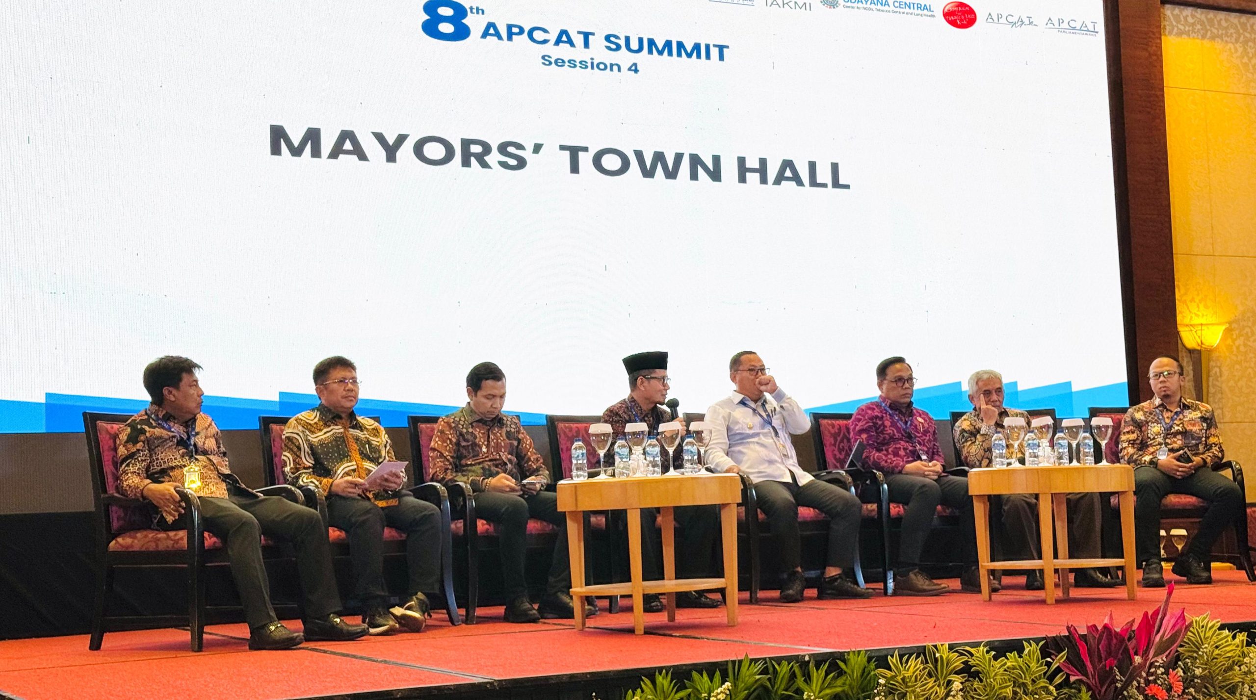 Menjadi Pemateri Dalam APCAT Summit 2026, Bupati Sumbawa Barat Perkenalkan Konsep Kartu Sumbawa Barat Maju Dalam Menangani Dampak Bahaya Rokok